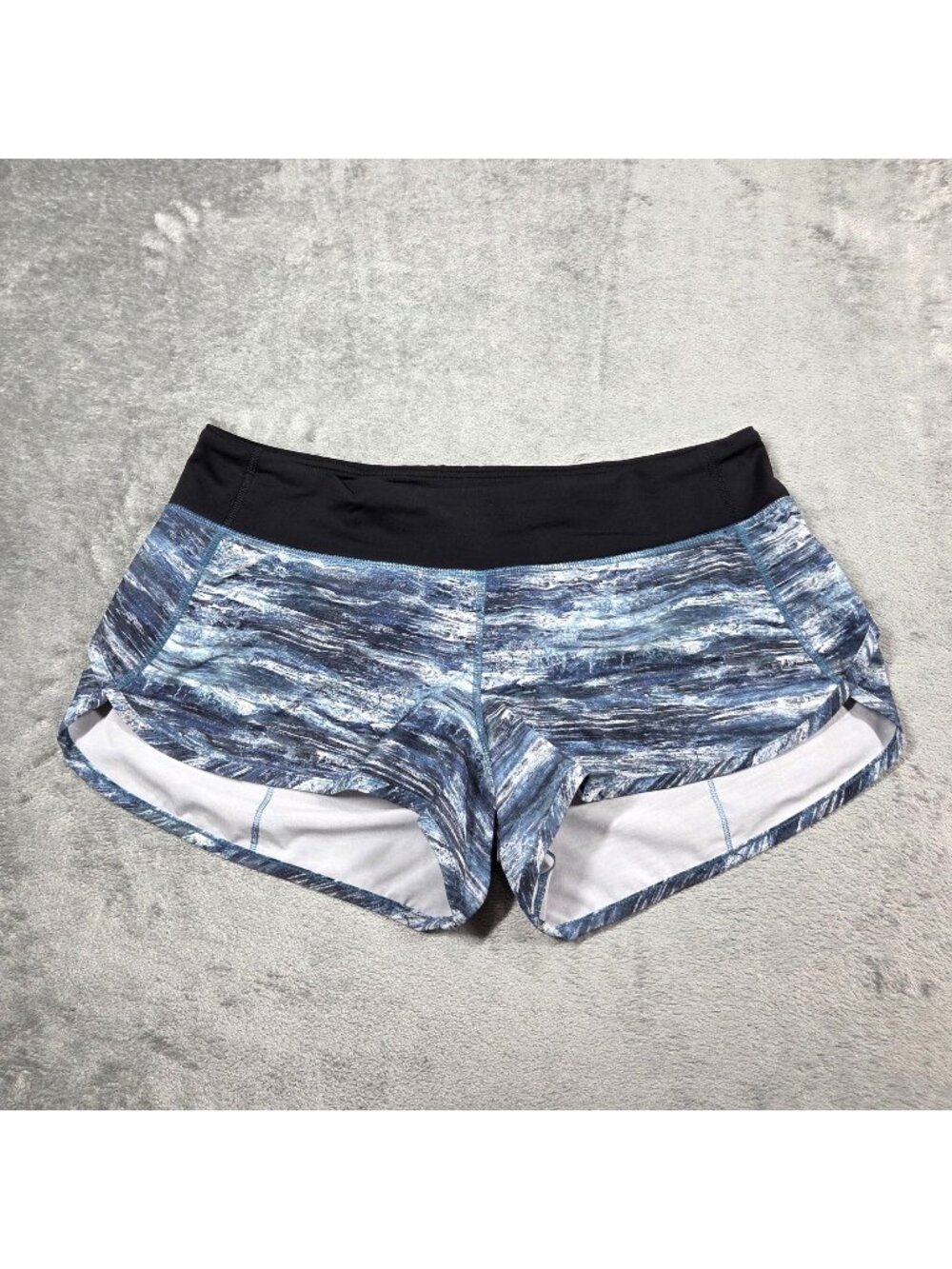 Lululemon Speed Shorts Size 10 Aerial Drift Multi Blue Black 2.5" Inseam W7AFSS